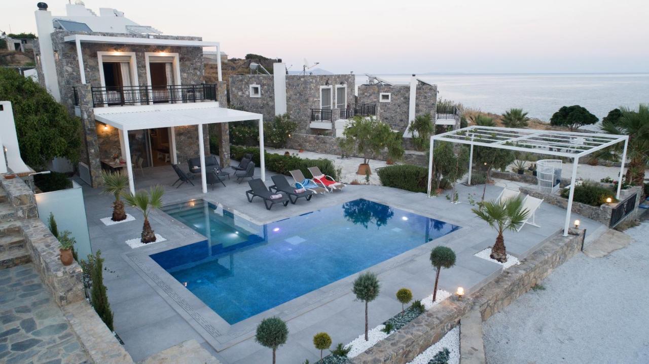 Achlia Beach Villa Extérieur photo